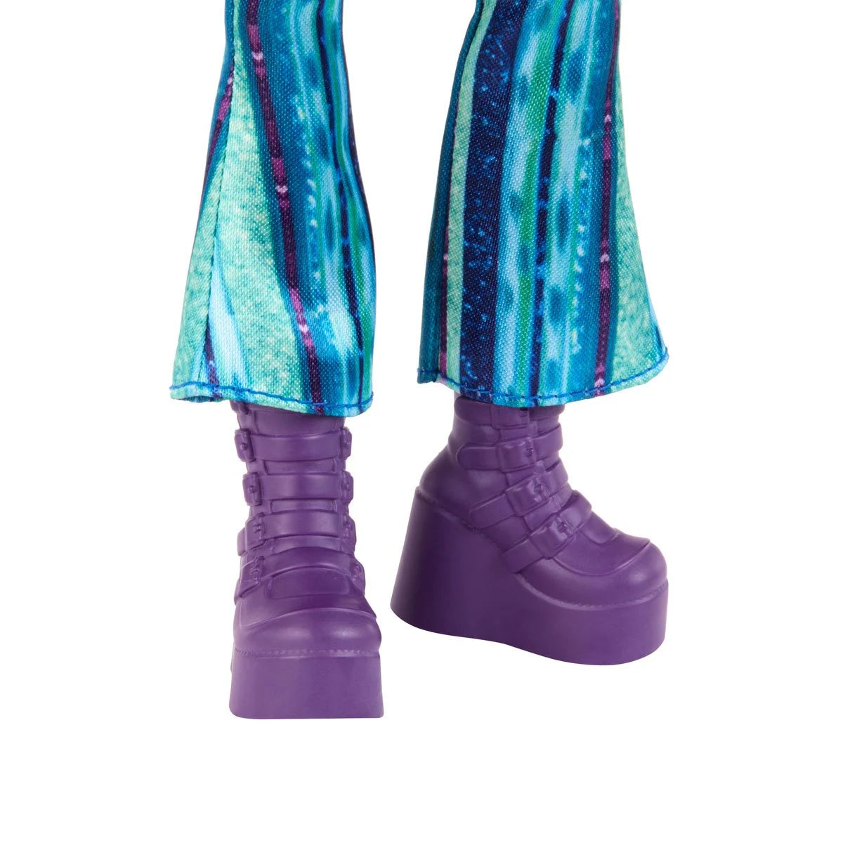 Disney Descendants: The Rise of Red Uliana Younger Sister of Ursula Doll