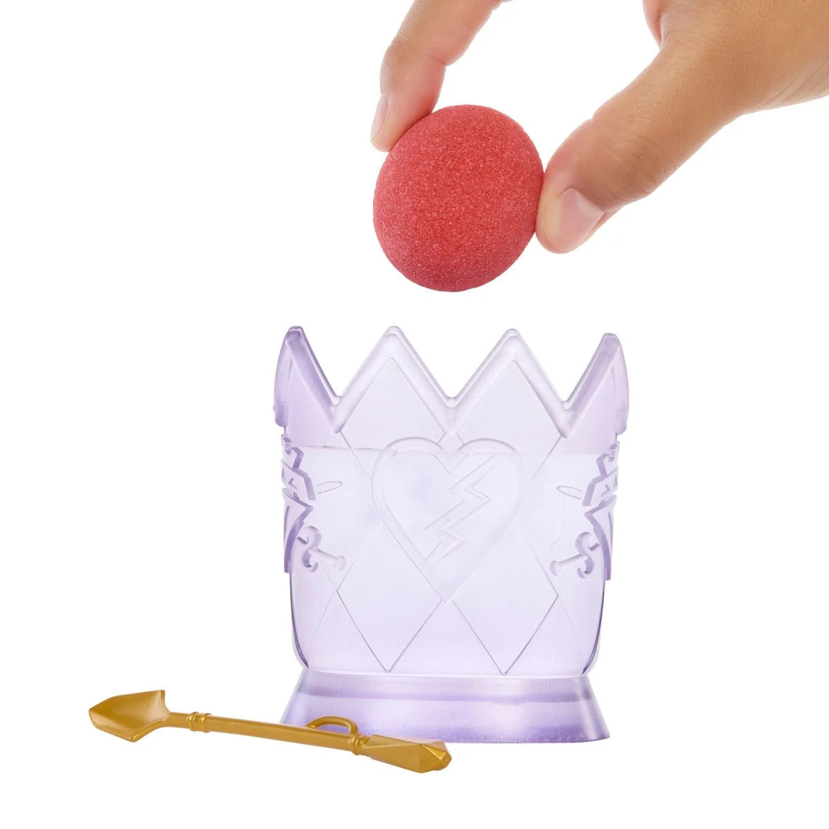 Disney Descendants: The Rise of Red The Sorcerer's Cookbook Red Doll