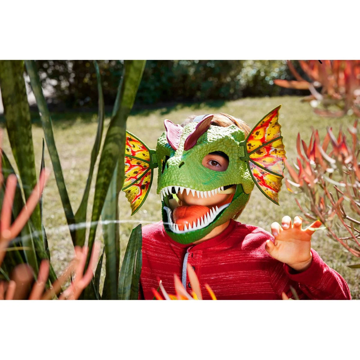 Jurassic World Venom Launchin' Dilophosaurus Mask